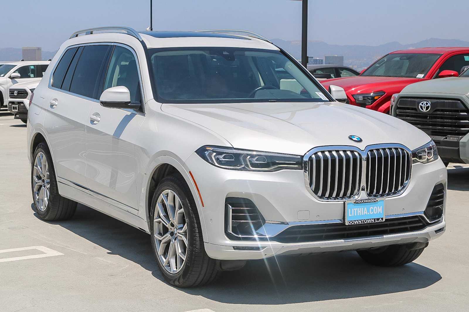 Thumbnail: 2019 BMW X7 - 3