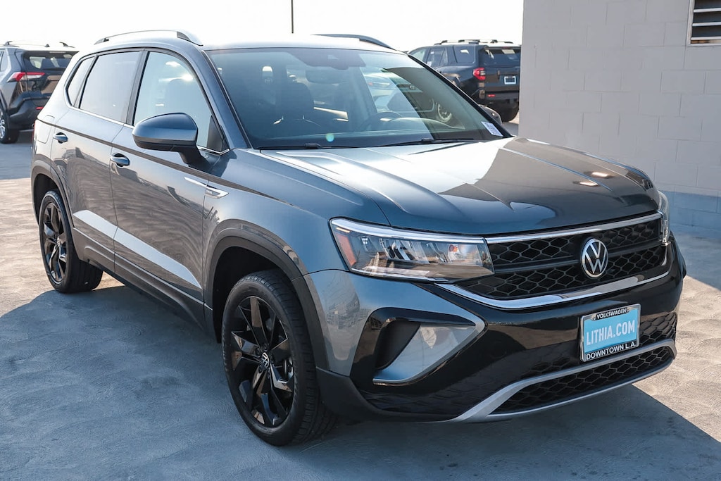 Used 2022 Volkswagen Taos SE SUV