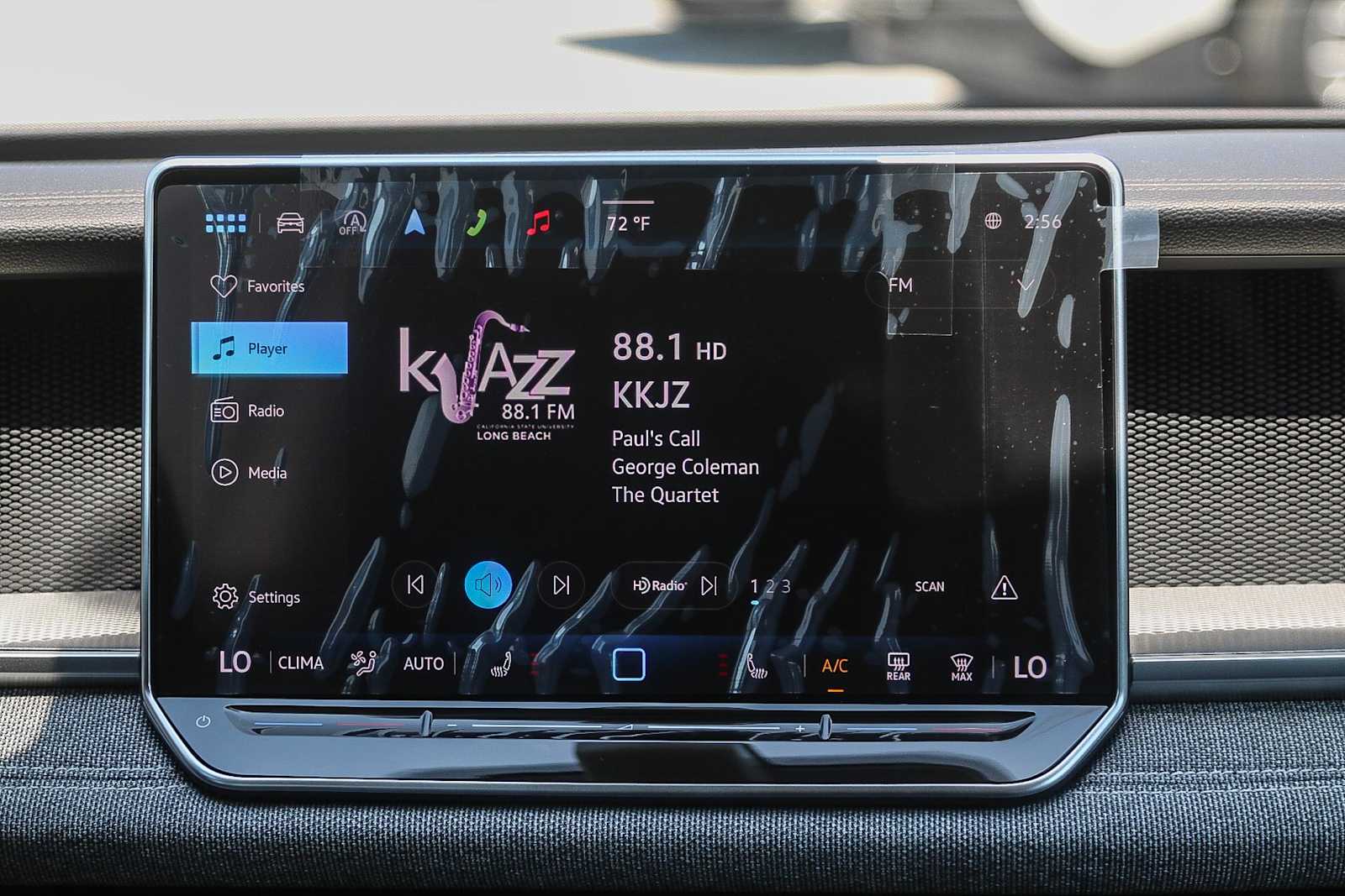 Thumbnail: 2025 Volkswagen Tiguan - 16