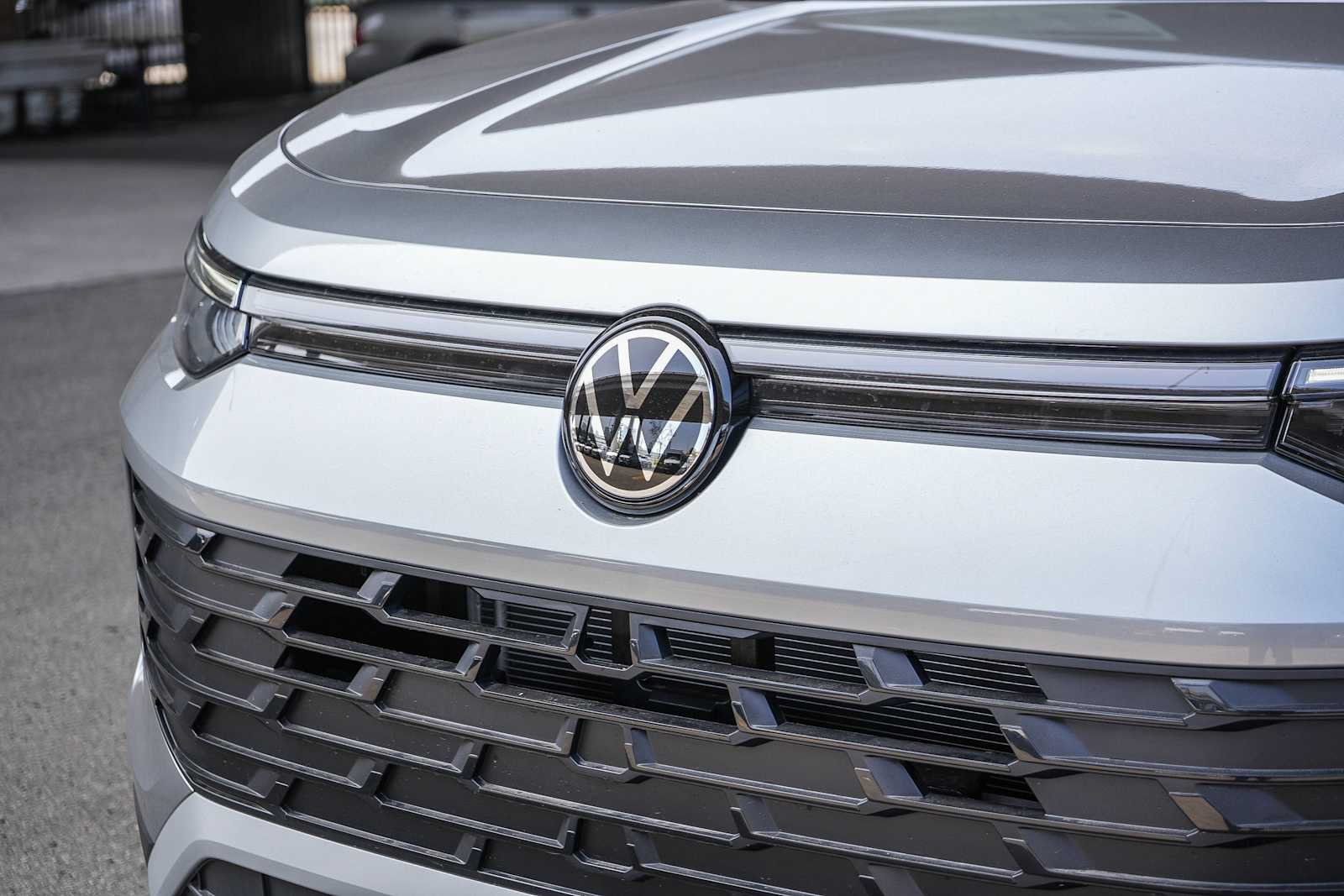 Thumbnail: 2026 Volkswagen Tiguan - 8