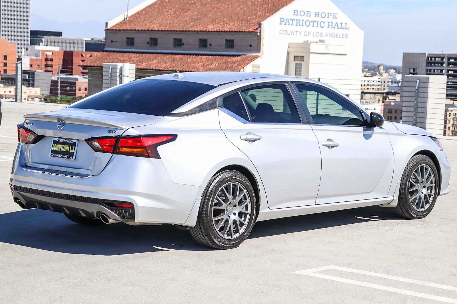 Thumbnail: 2020 Nissan Altima - 4