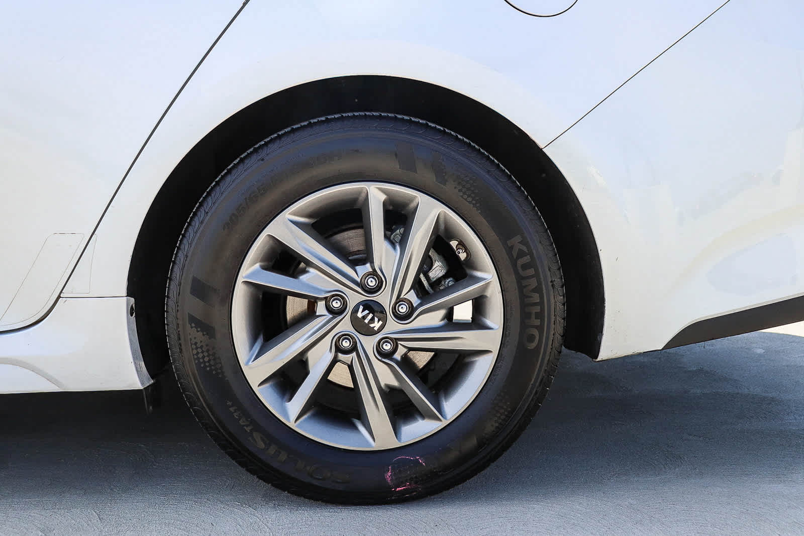 Thumbnail: 2019 Kia Optima - 10