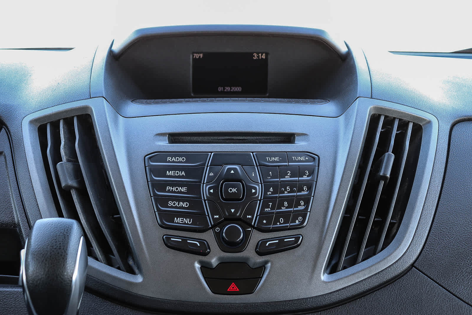 Thumbnail: 2018 Ford Transit Series - 15