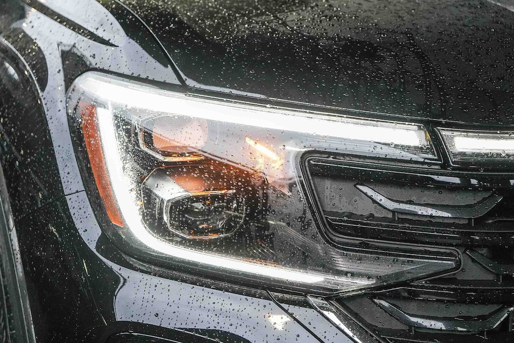 New 2026 Volkswagen Atlas Cross Sport 2.0T SE w/Technology SUV