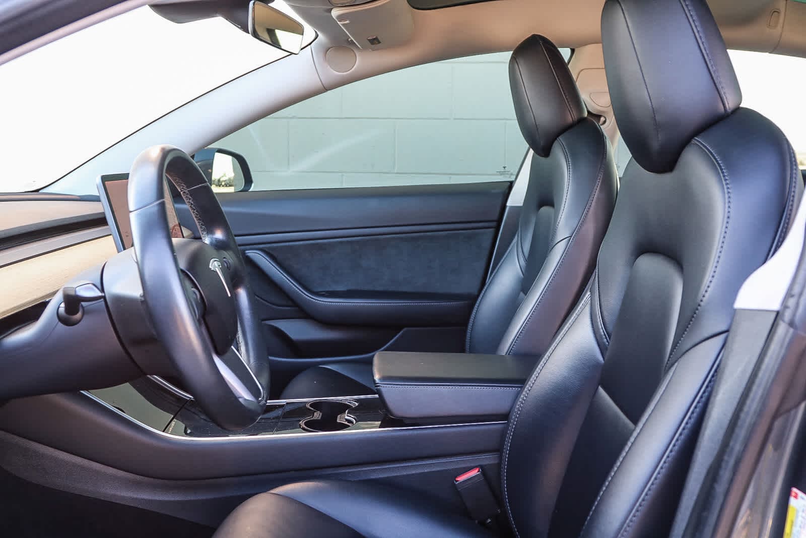 Thumbnail: 2018 Tesla Model 3 - 17