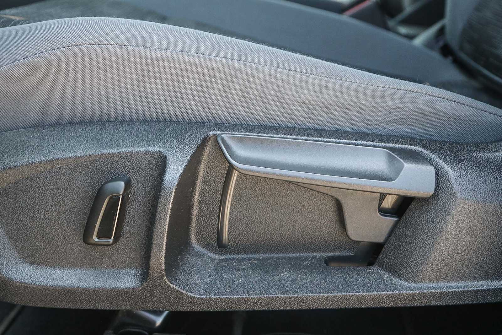 Thumbnail: 2021 Volkswagen ID.4 - 19