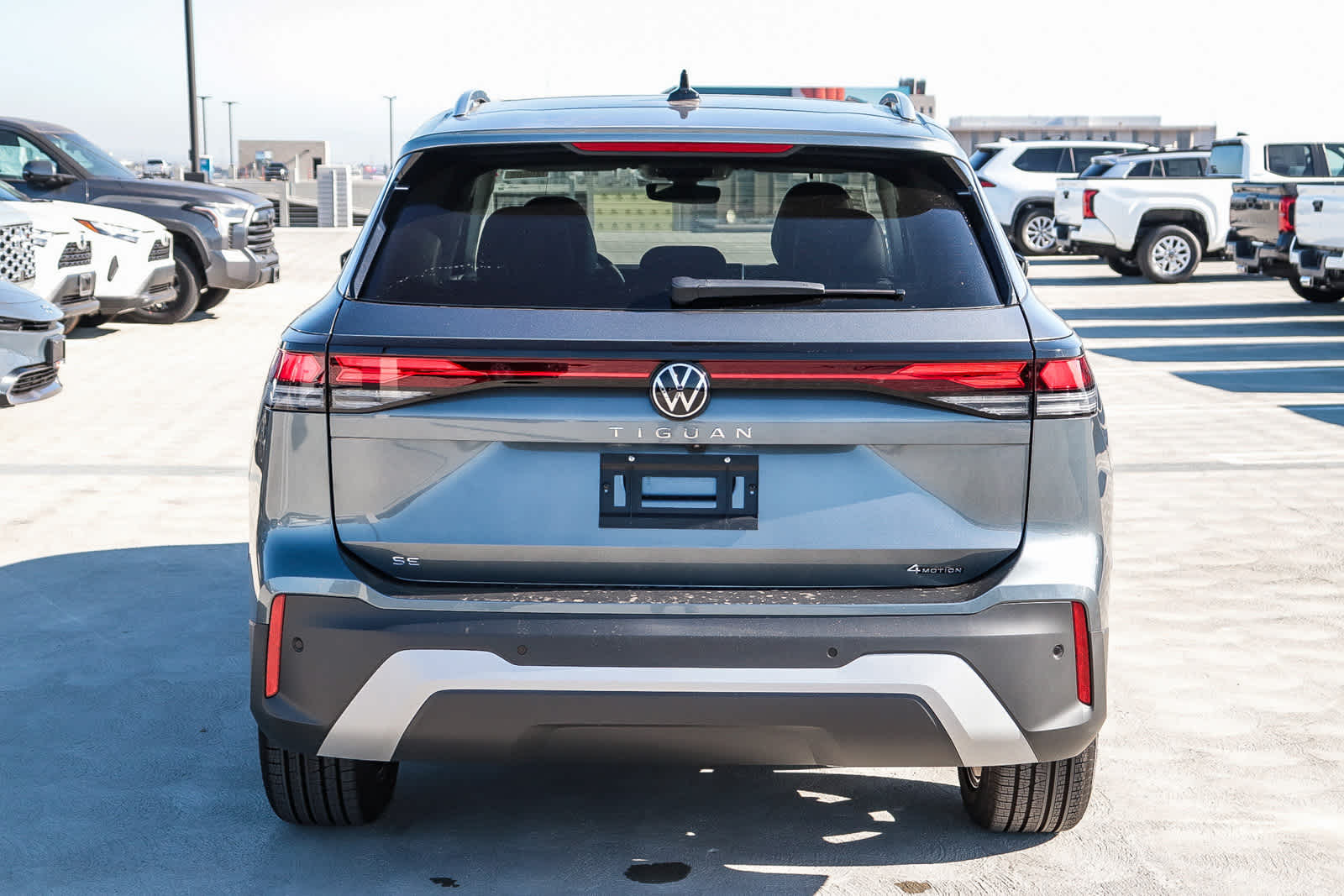 Thumbnail: 2025 Volkswagen Tiguan - 7