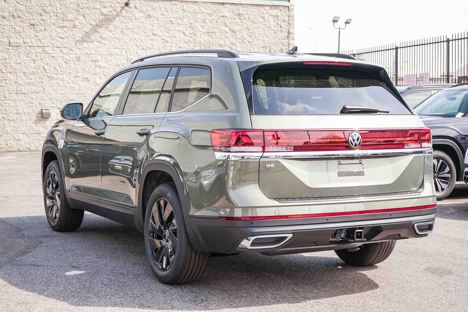 Thumbnail: 2026 Volkswagen Atlas - 8