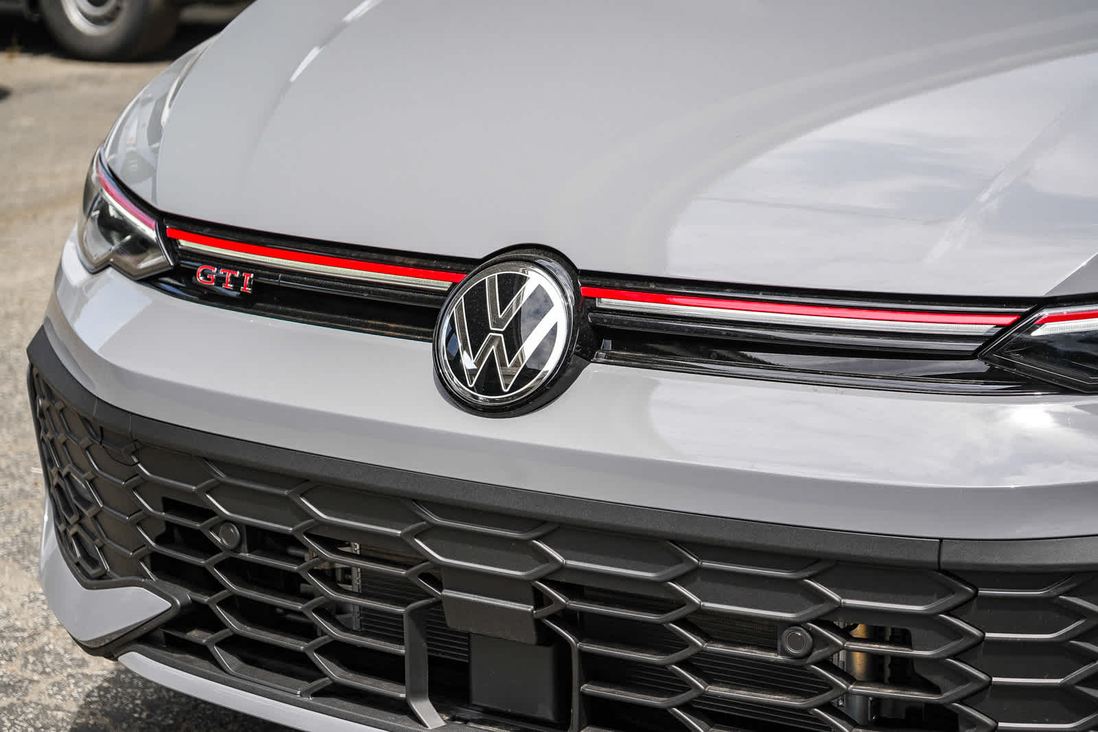 Thumbnail: 2026 Volkswagen Golf - 11