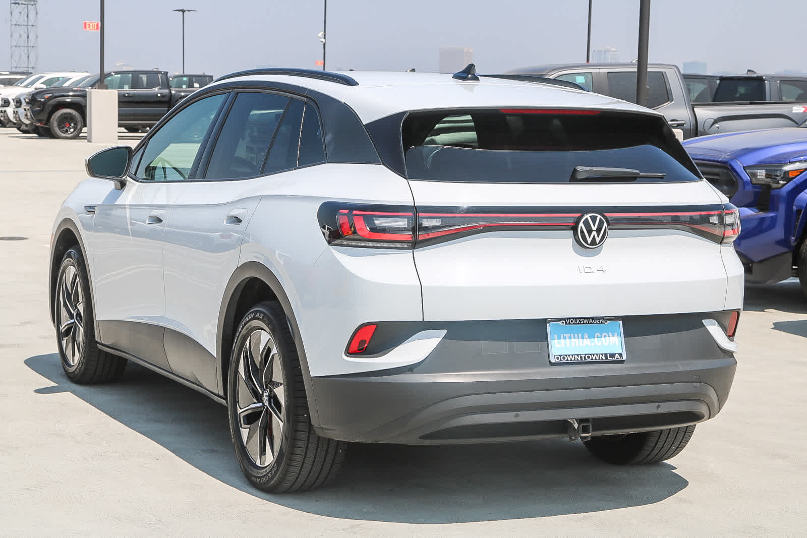 Thumbnail: 2022 Volkswagen ID.4 - 8