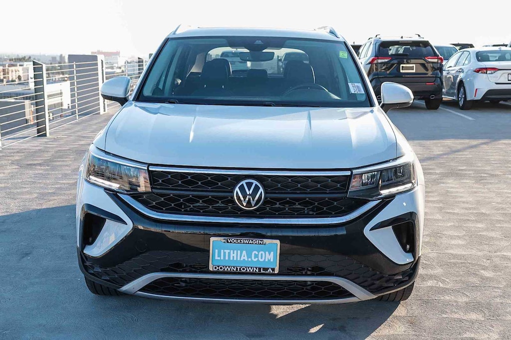 Used 2022 Volkswagen Taos SE SUV