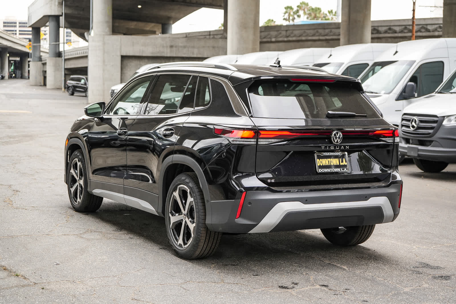 Thumbnail: 2026 Volkswagen Tiguan - 6