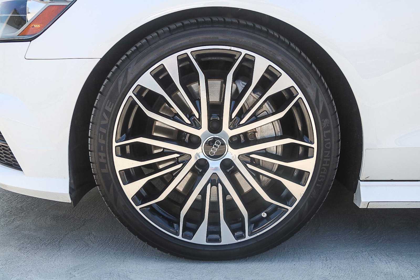 Thumbnail: 2018 Audi A6 - 11