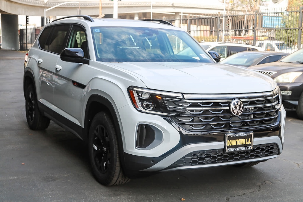 New 2025 Volkswagen Atlas 2.0T Peak Edition SUV