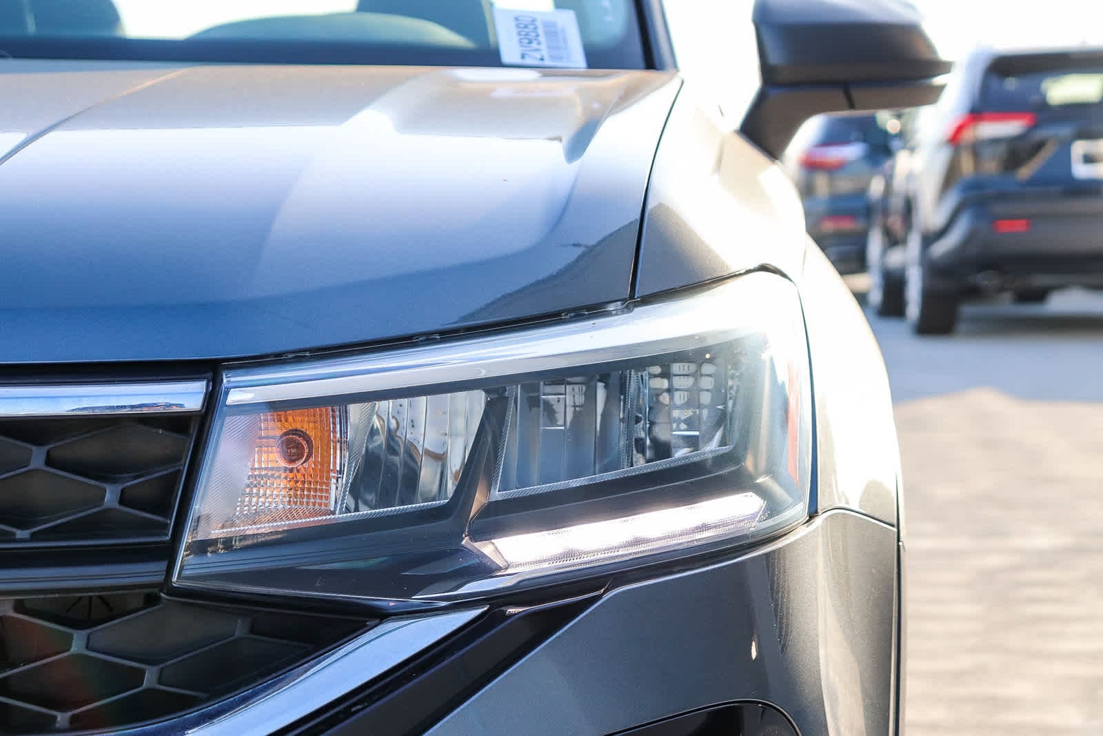 Thumbnail: 2022 Volkswagen Taos - 4