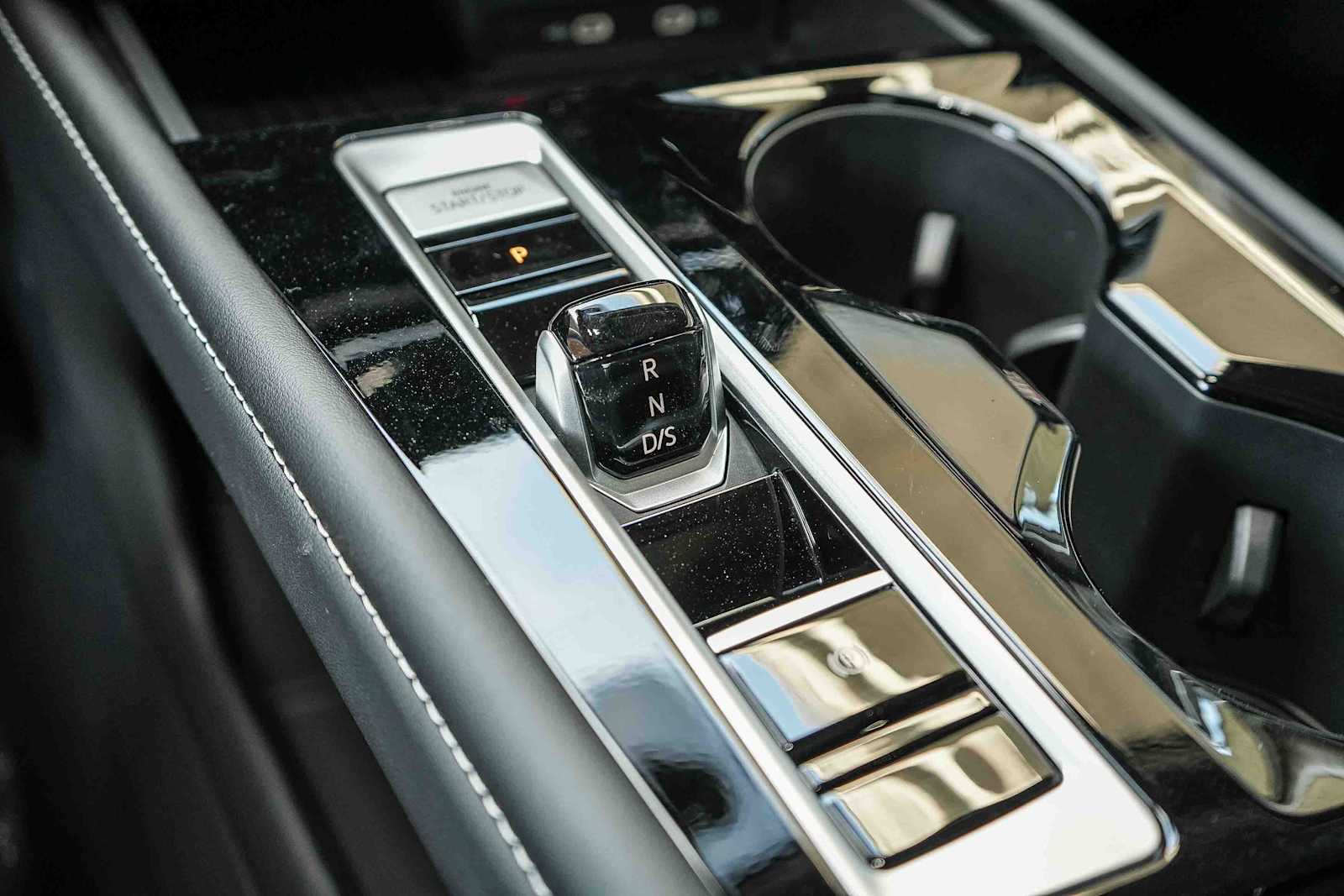 Thumbnail: 2026 Volkswagen Atlas - 21