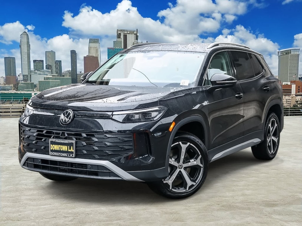 New 2026 Volkswagen Tiguan SE SUV