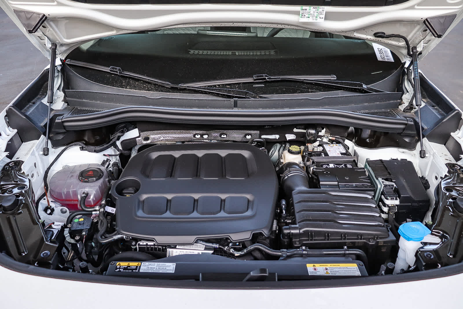 Thumbnail: 2026 Volkswagen Tiguan - 13