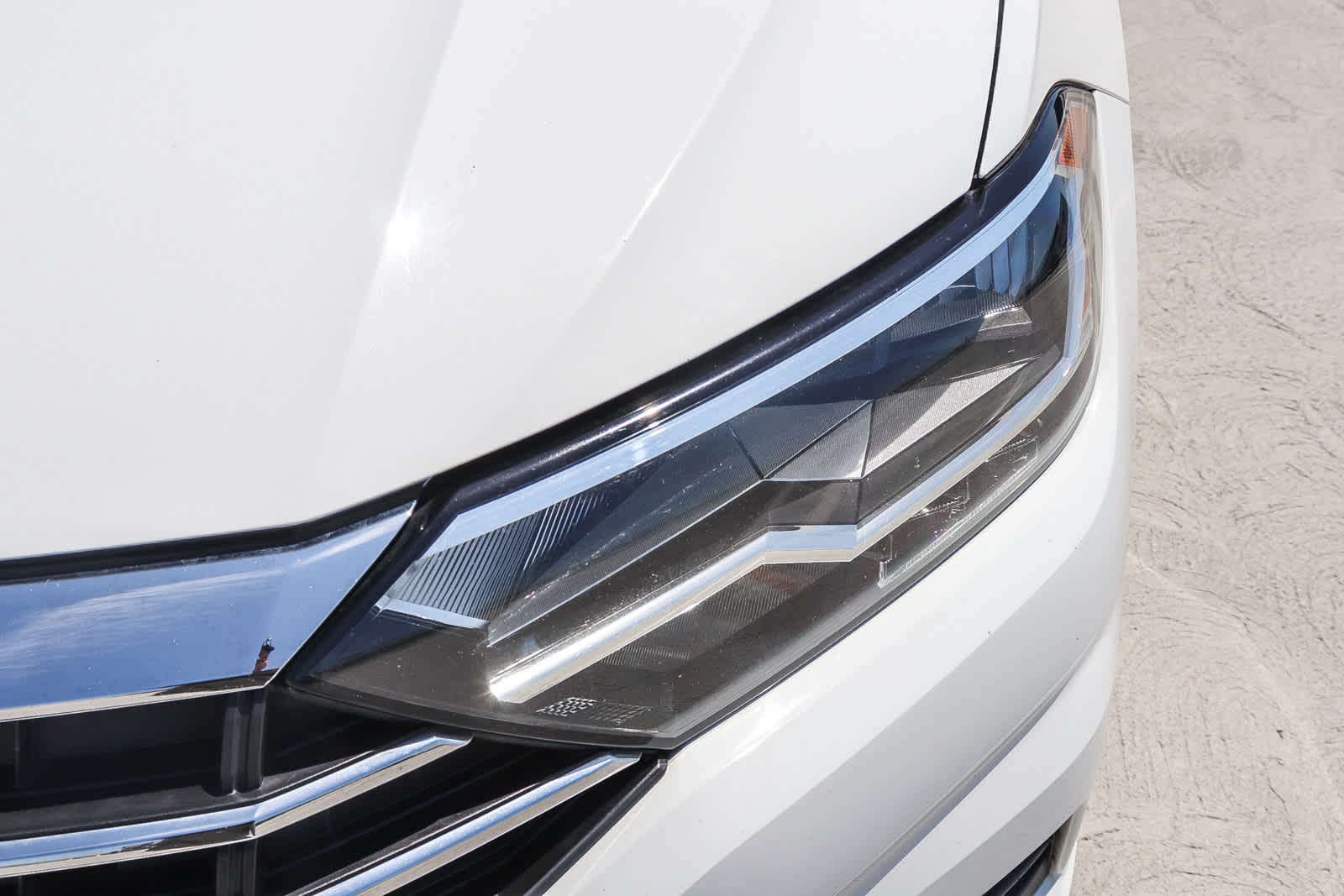 Thumbnail: 2019 Volkswagen Jetta - 9
