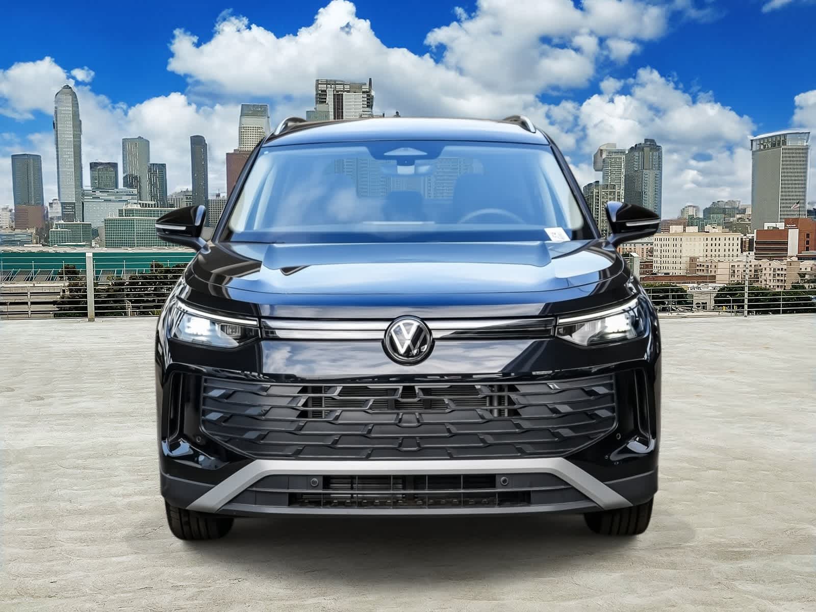 Thumbnail: 2026 Volkswagen Tiguan - 2