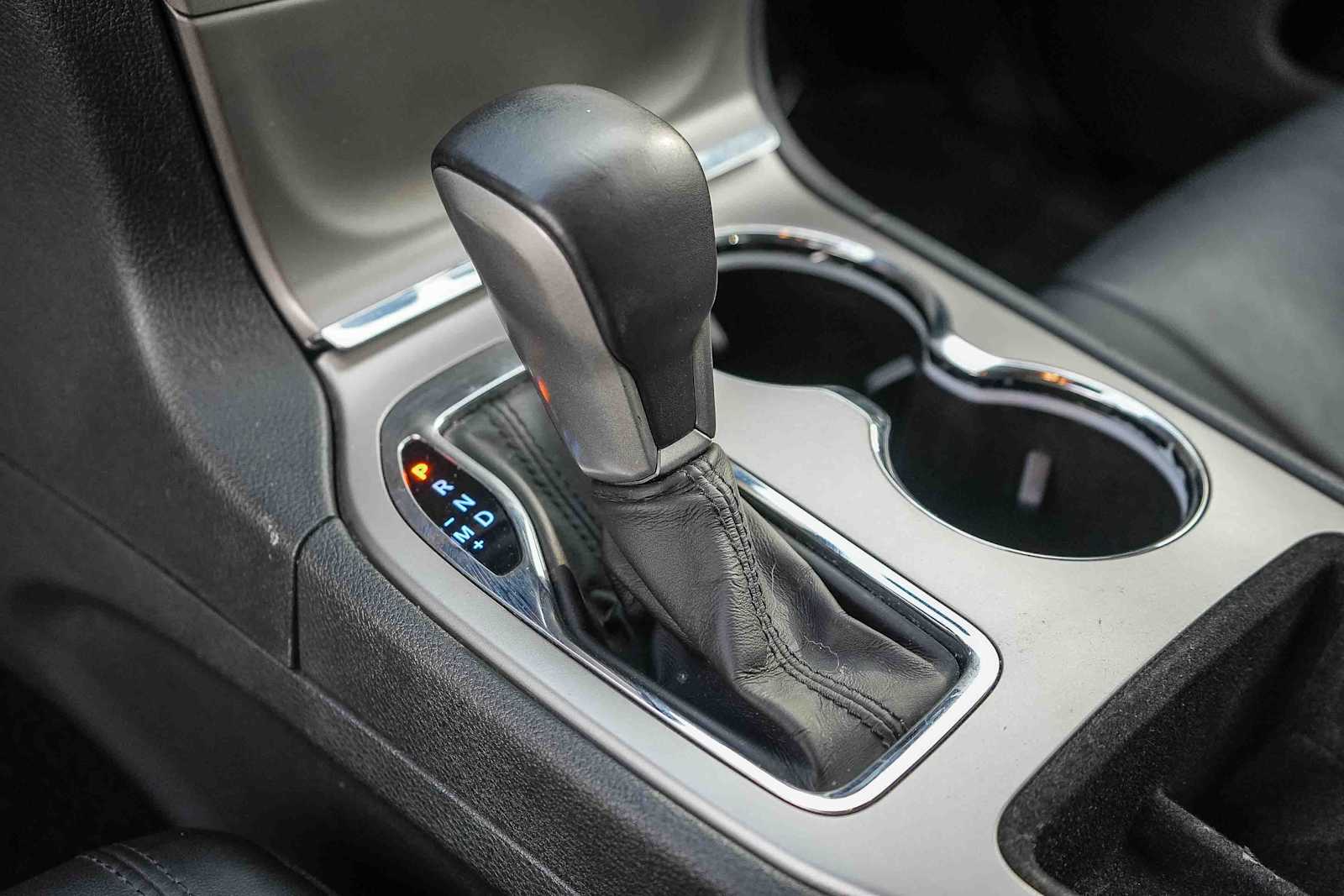 Thumbnail: 2018 Jeep Grand Cherokee - 19