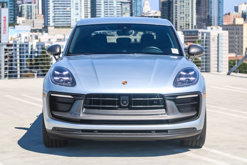 Used 2023 Porsche Macan T SUV