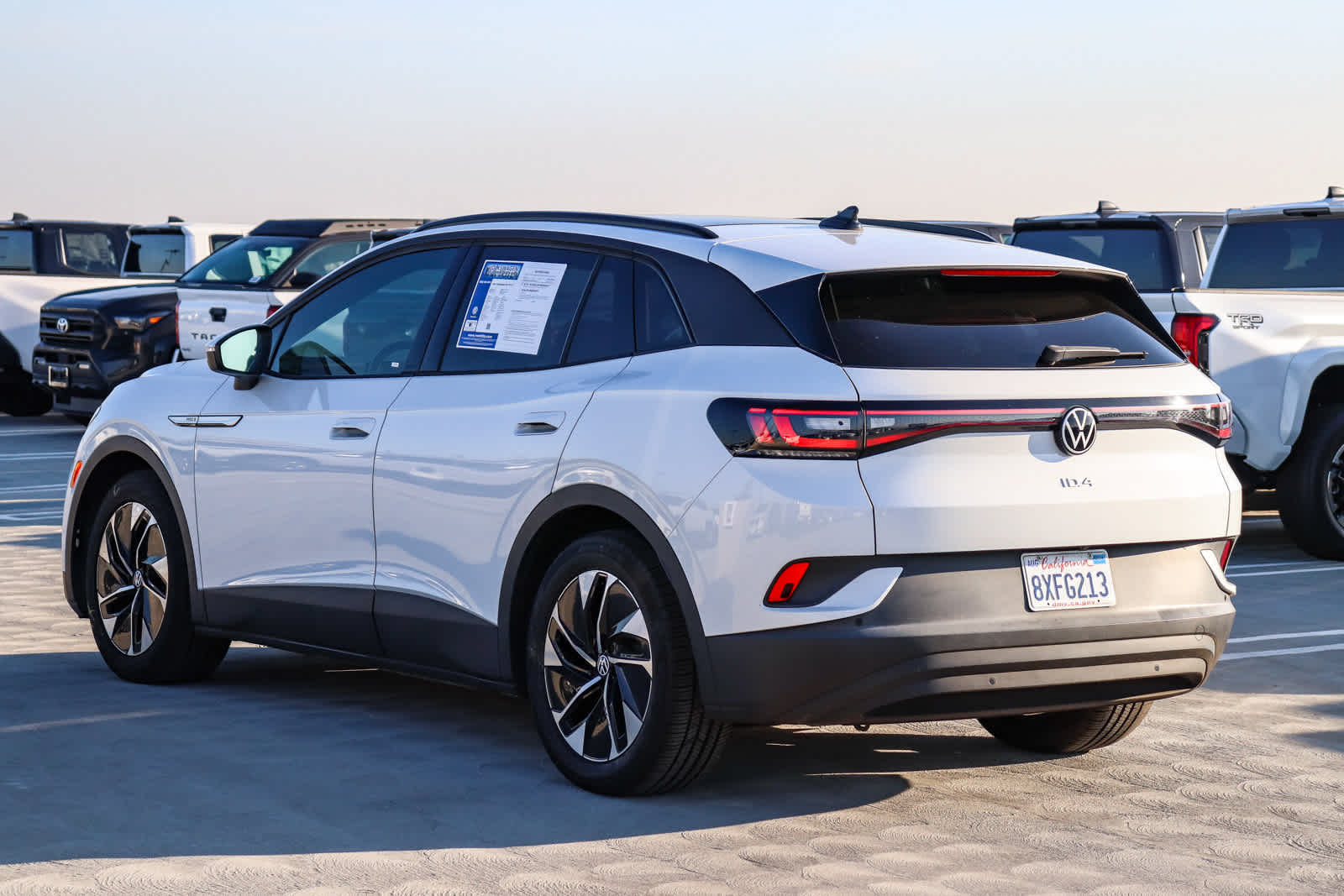 Thumbnail: 2021 Volkswagen ID.4 - 8