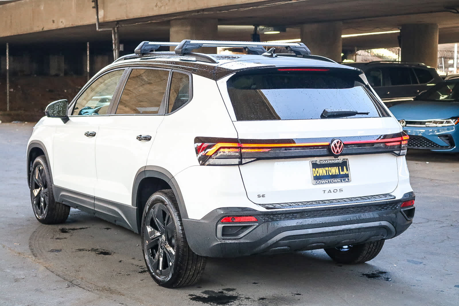 Thumbnail: 2025 Volkswagen Taos - 8