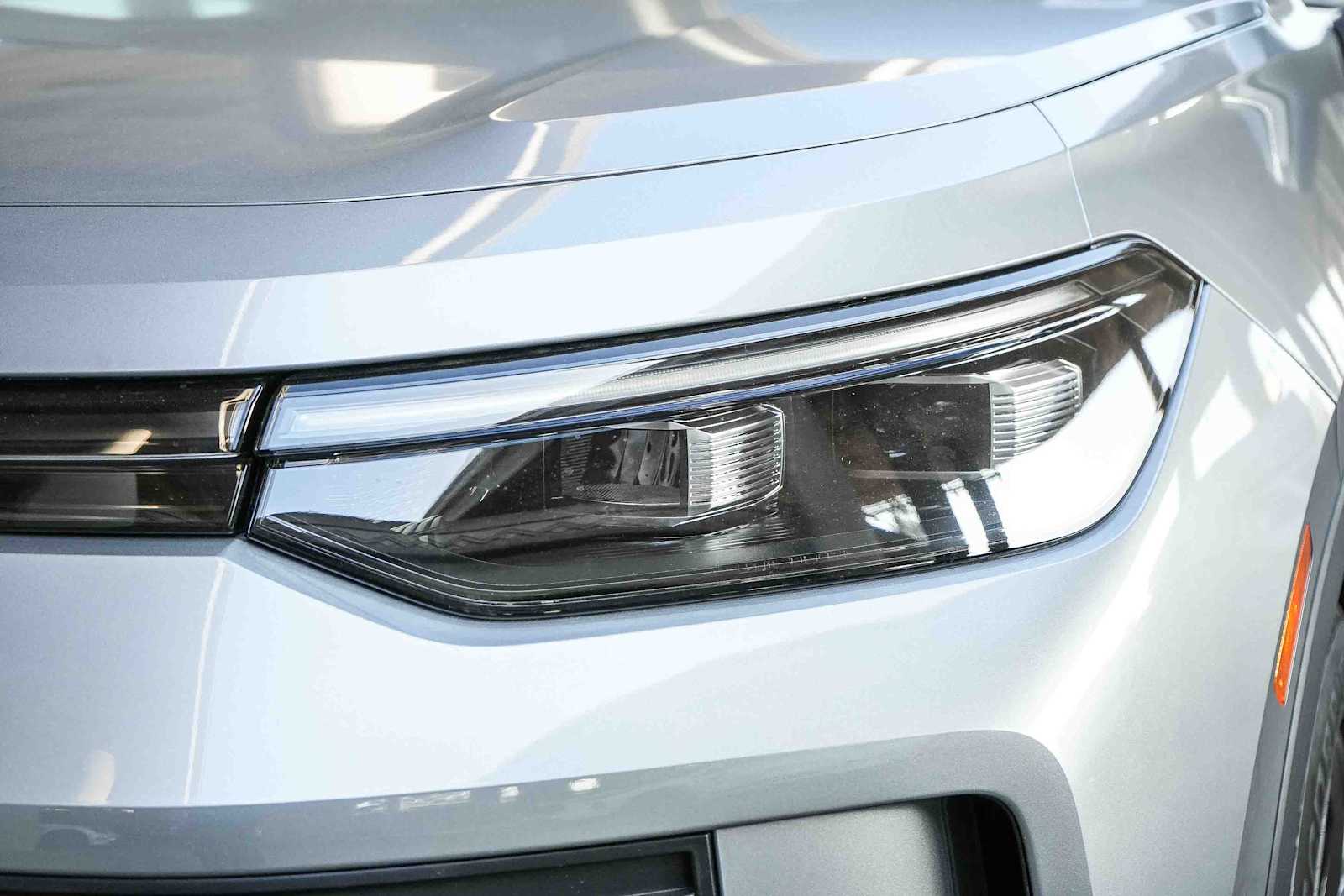 Thumbnail: 2026 Volkswagen Tiguan - 4