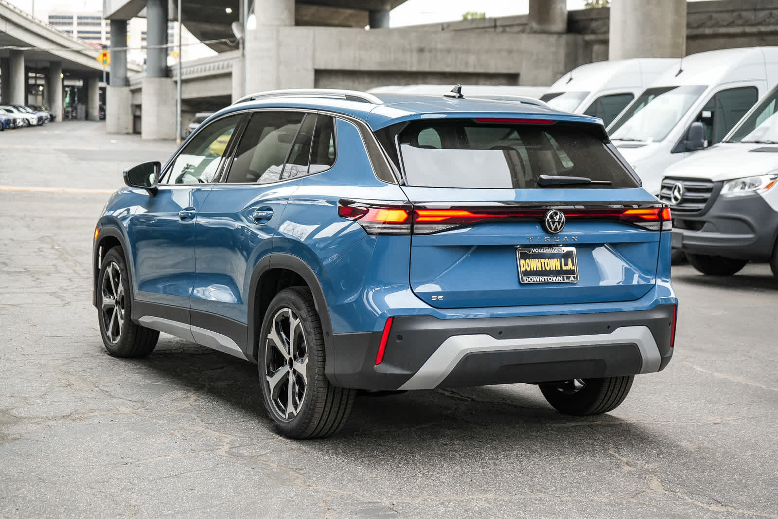 Thumbnail: 2026 Volkswagen Tiguan - 6