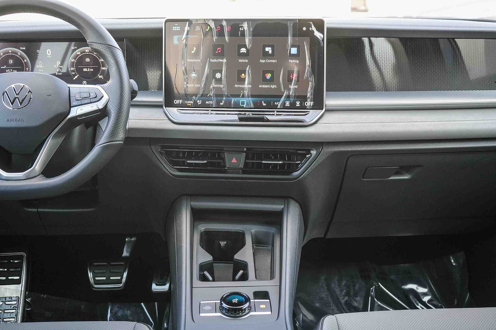 Thumbnail: 2026 Volkswagen Tiguan - 15