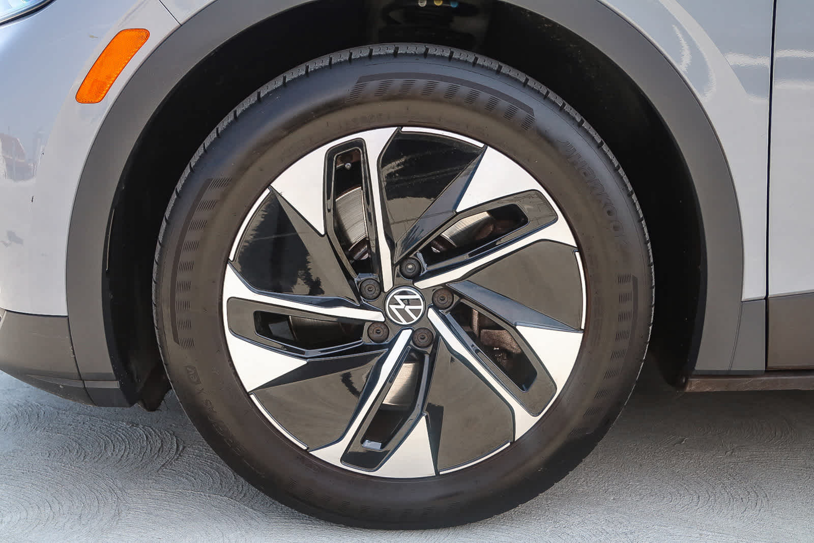 Thumbnail: 2021 Volkswagen ID.4 - 11