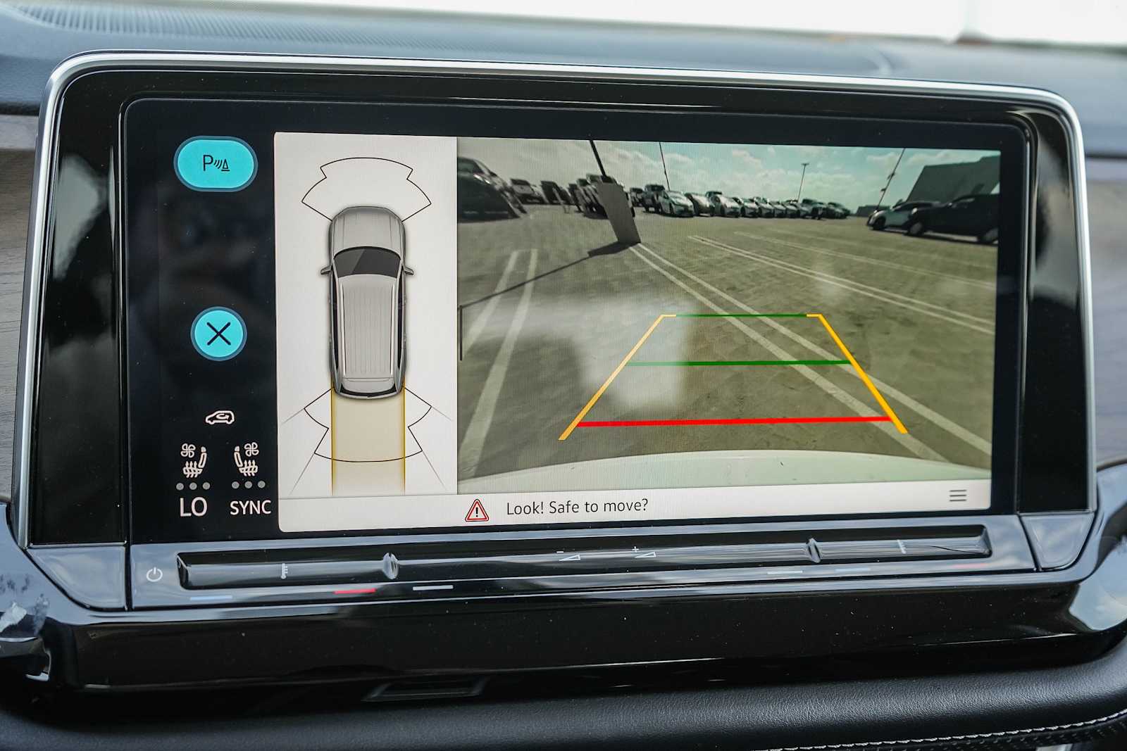 Thumbnail: 2024 Volkswagen Atlas - 24