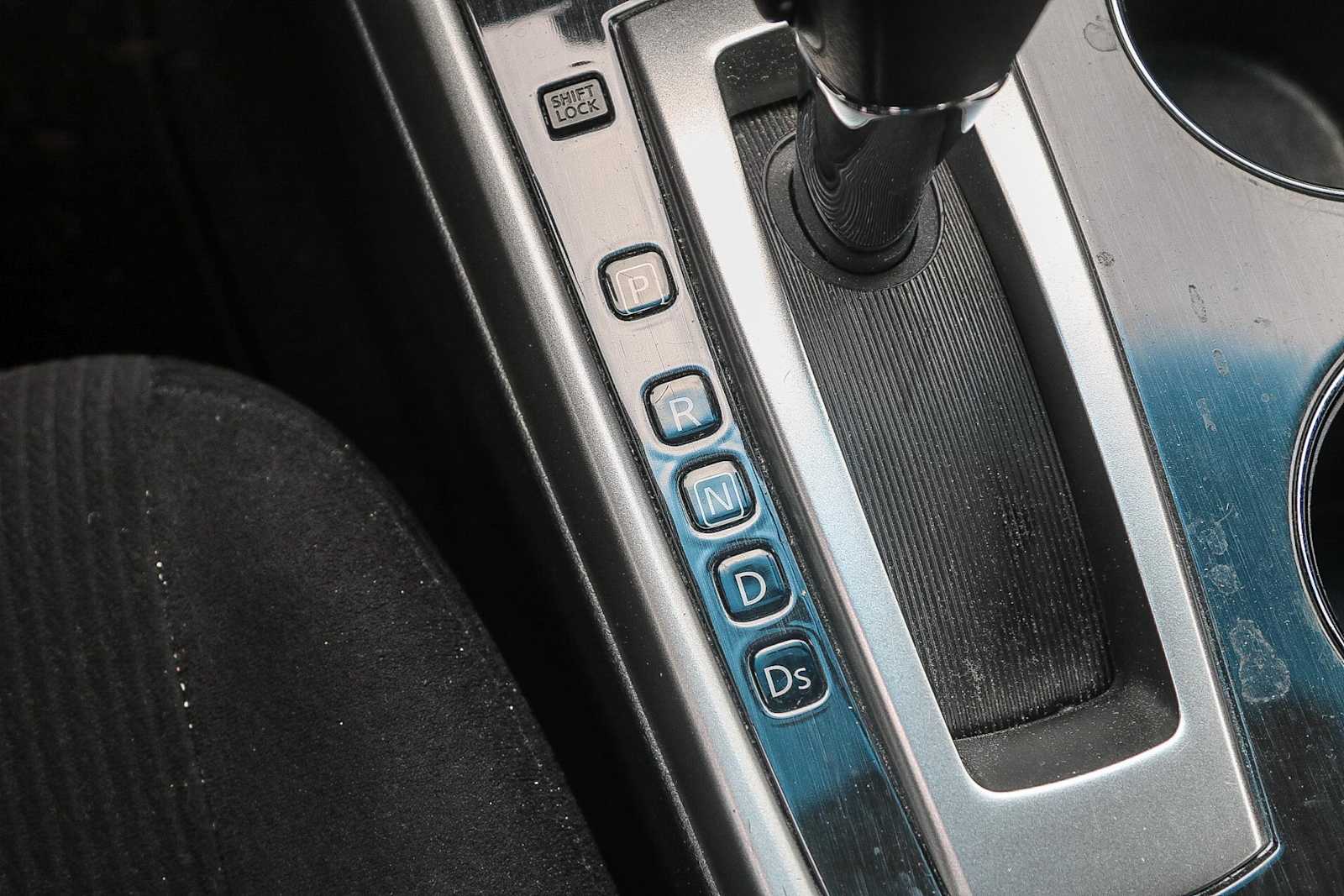 Thumbnail: 2013 Nissan Altima - 19