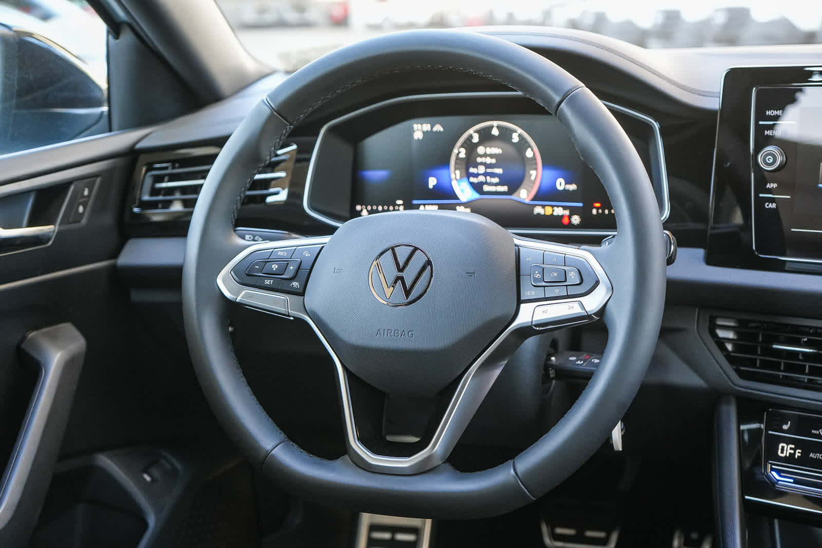 Thumbnail: 2026 Volkswagen Jetta - 17