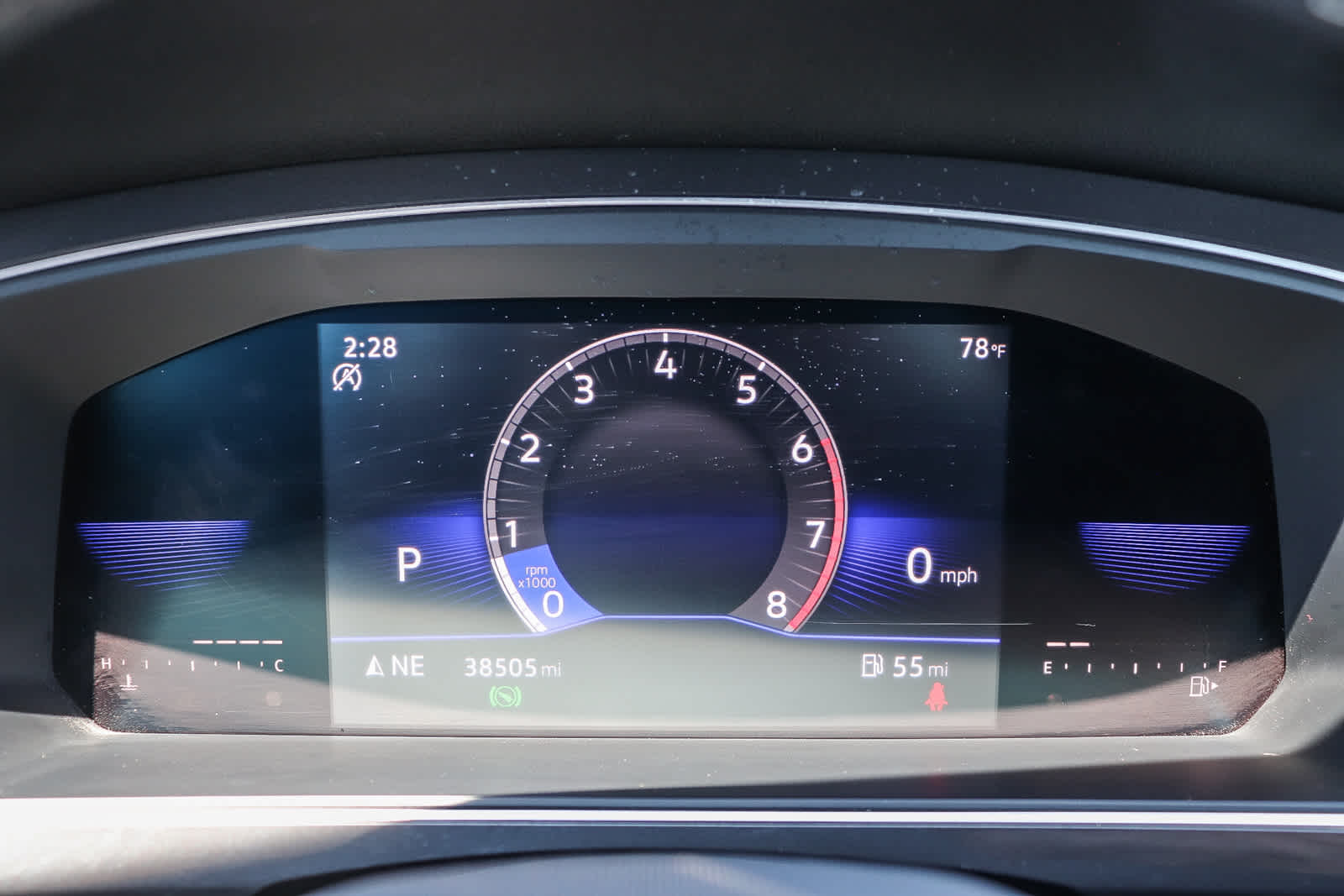 Thumbnail: 2022 Volkswagen Tiguan - 21