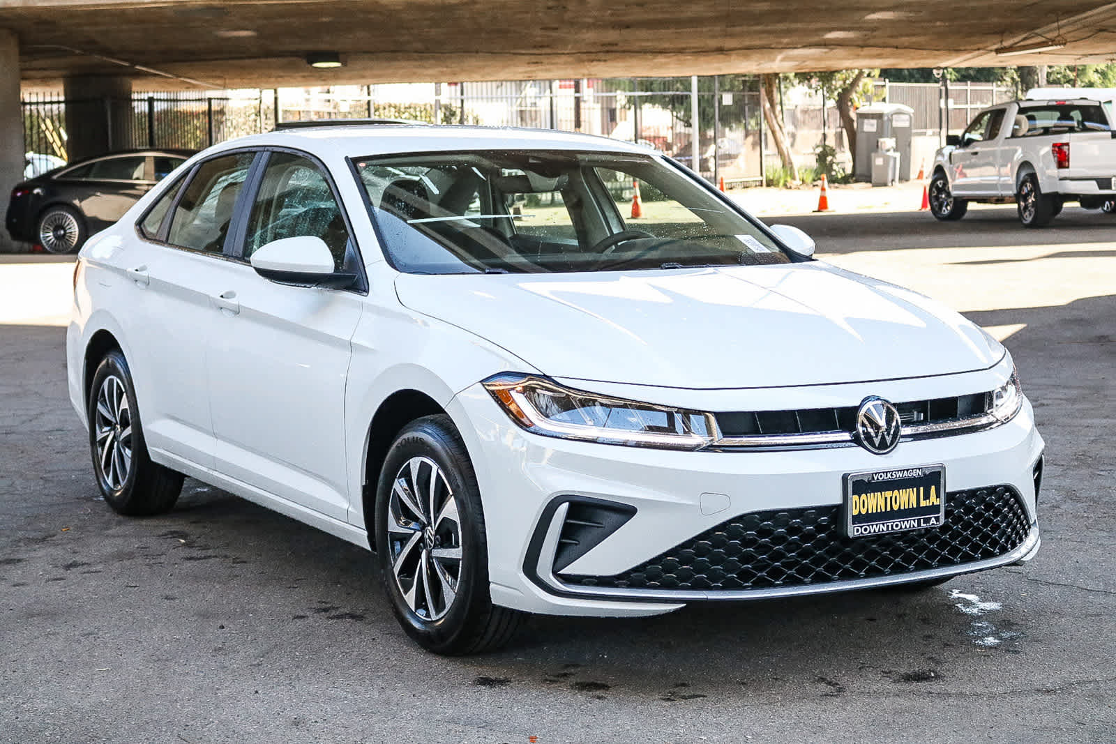 Thumbnail: 2025 Volkswagen Jetta - 3