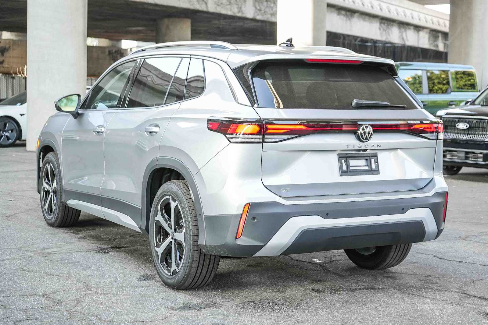 Thumbnail: 2026 Volkswagen Tiguan - 8