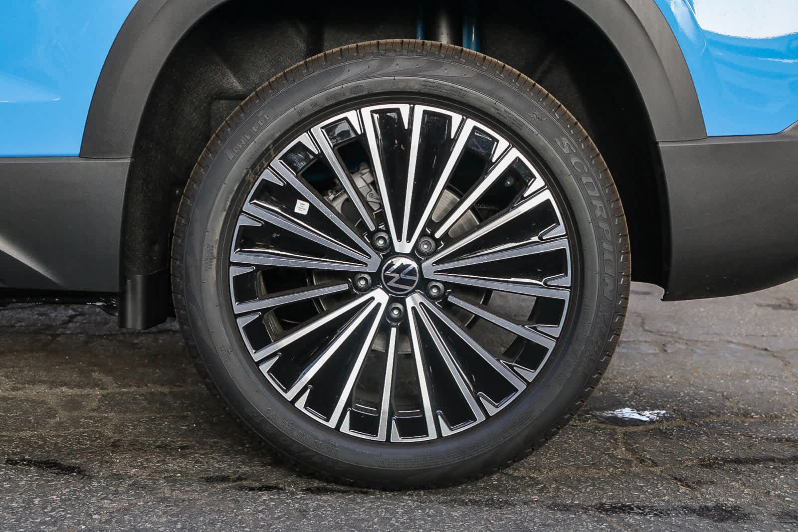 Thumbnail: 2025 Volkswagen Taos - 9