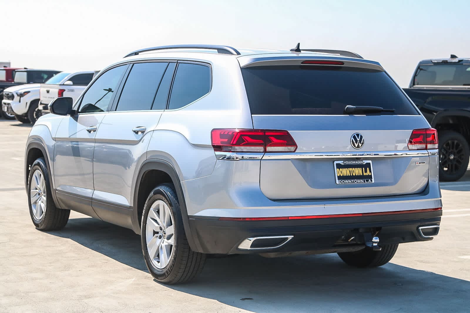 Thumbnail: 2021 Volkswagen Atlas - 8