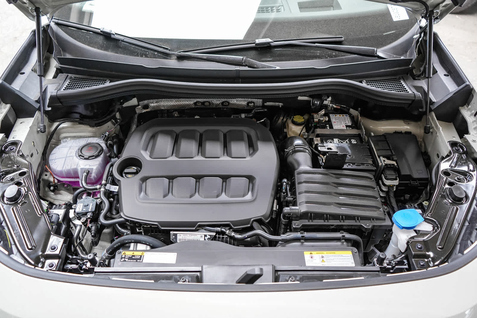 Thumbnail: 2026 Volkswagen Tiguan - 13