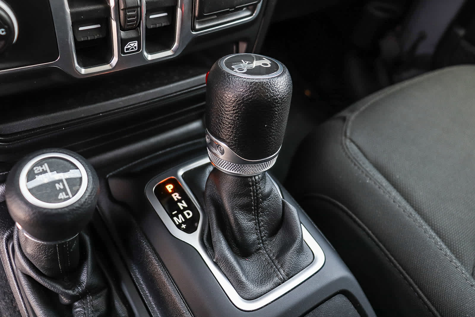 Thumbnail: 2018 Jeep Wrangler - 20