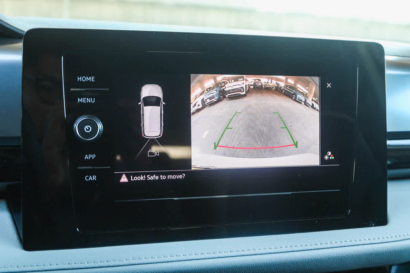 Thumbnail: 2025 Volkswagen Taos - 25