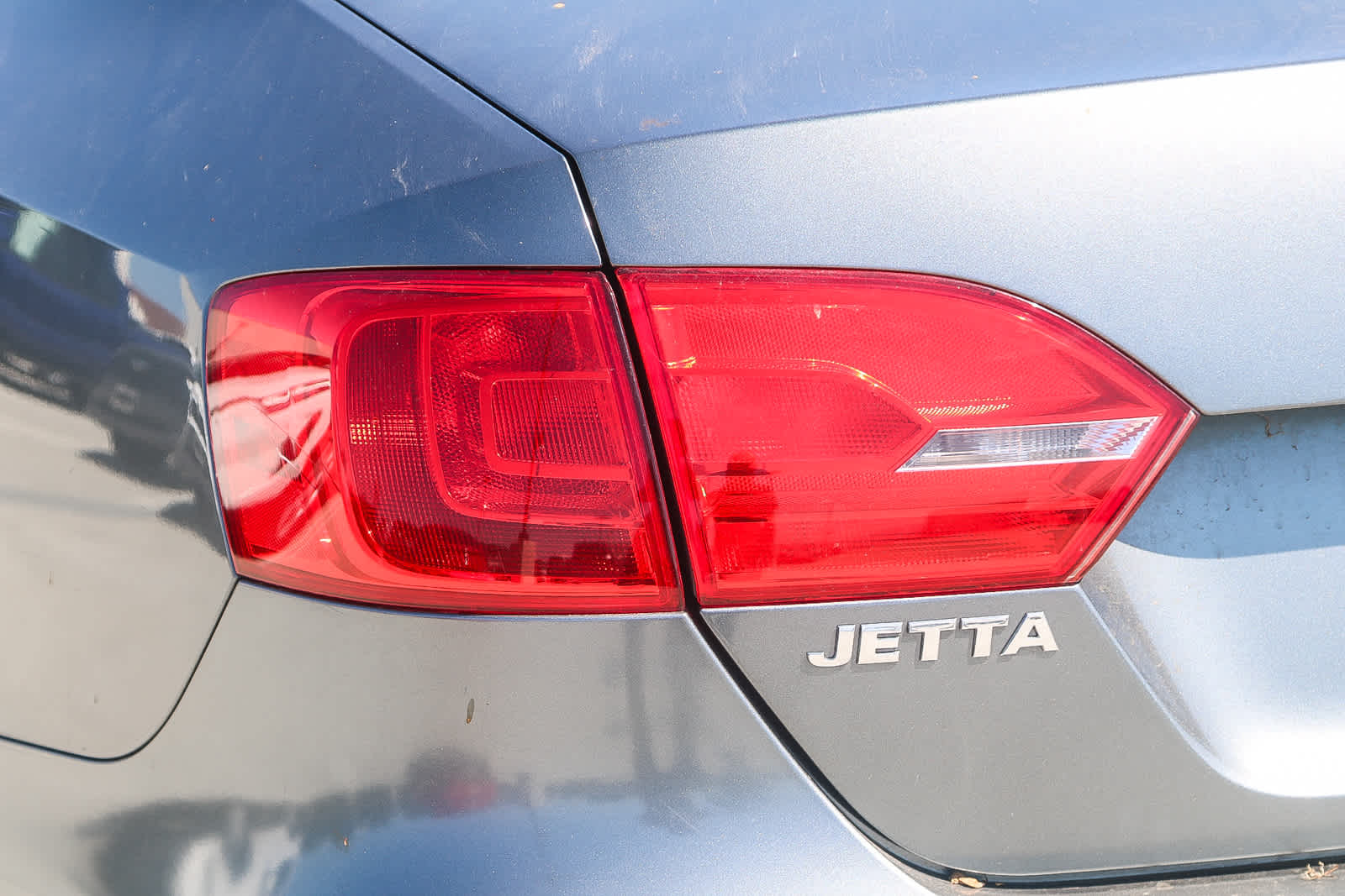Thumbnail: 2011 Volkswagen Jetta - 10