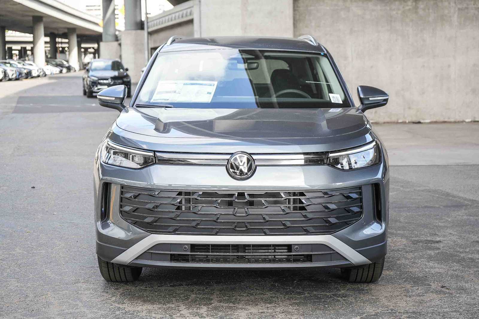 Thumbnail: 2026 Volkswagen Tiguan - 2