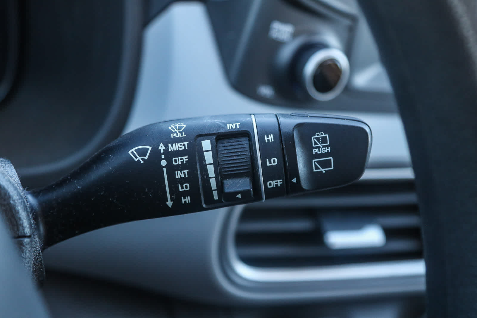 Thumbnail: 2021 Hyundai Kona - 24