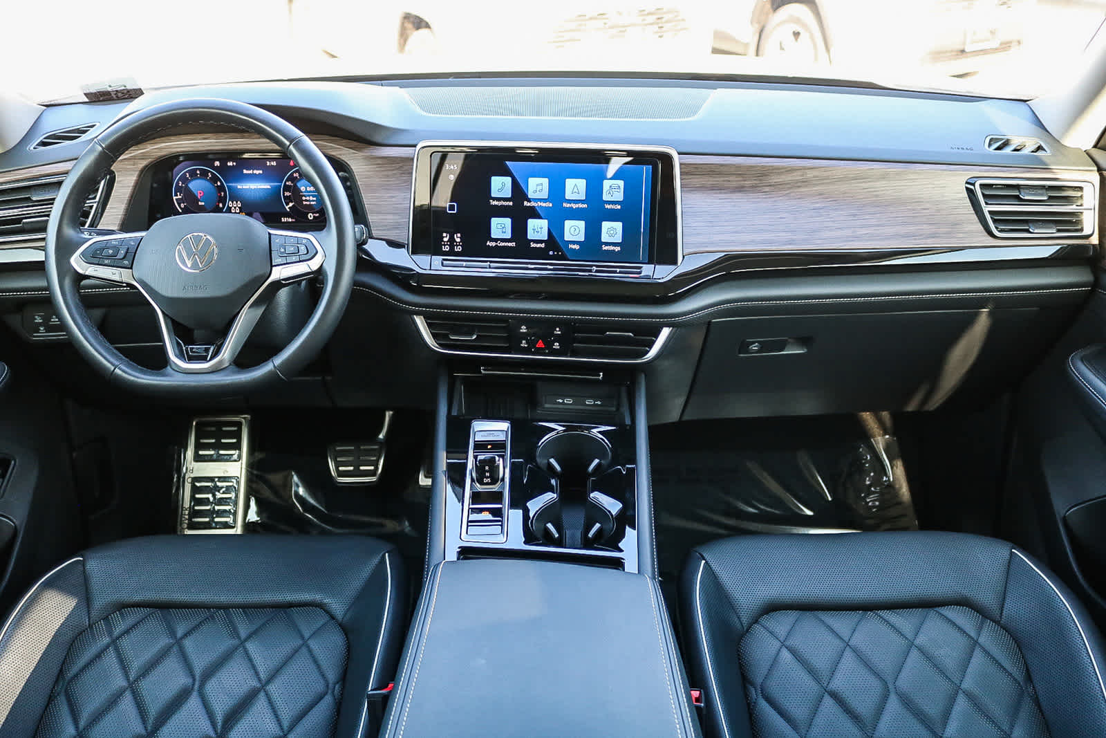 Thumbnail: 2025 Volkswagen Atlas - 12