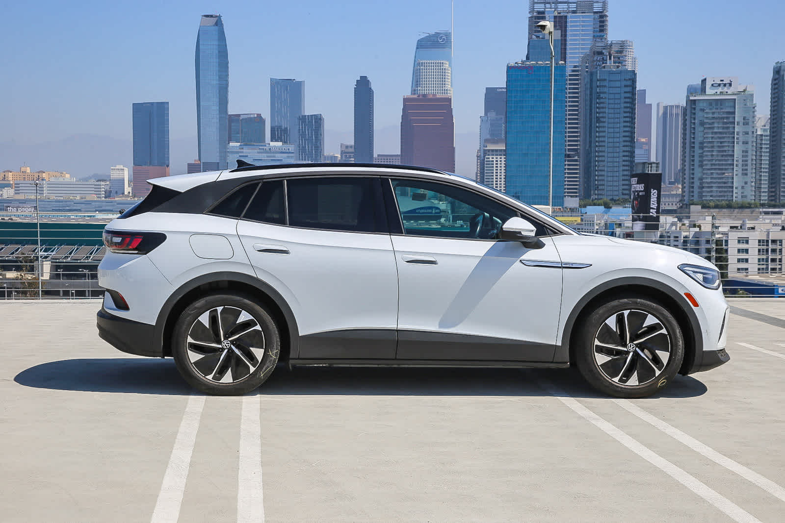 Thumbnail: 2021 Volkswagen ID.4 - 7