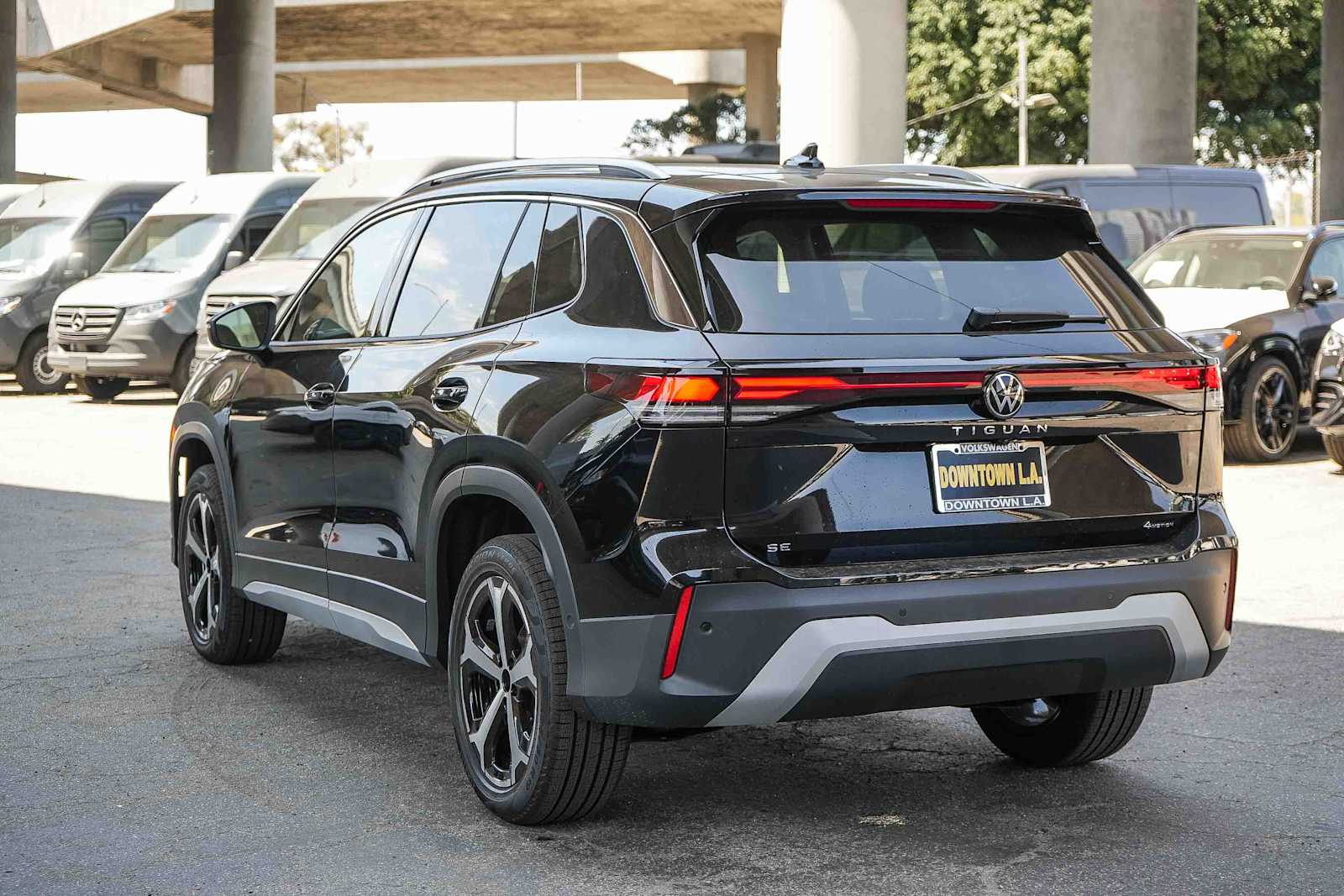 Thumbnail: 2026 Volkswagen Tiguan - 8