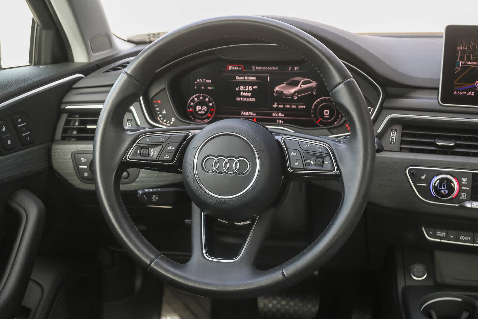Thumbnail: 2017 Audi A4 - 16